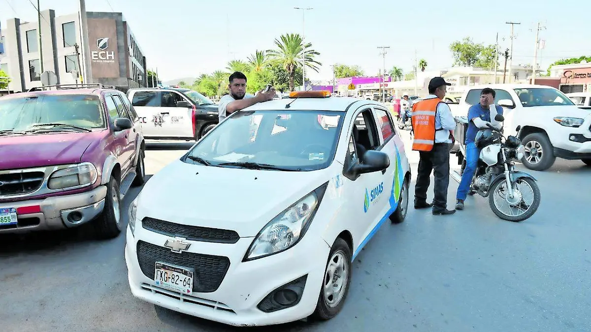 28 Hay convenio para replaquear vehículos de SIMAS2